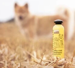 Greenfields Hondenshampoo Voor Langharige Vacht - Zorgt Voor Een Zijdezachte Glanzende Vacht - Inhoud 270 Ml - Hondenshampoo Langharige Vacht -Hondenartikelen Serie Winkel 1200x1089 8