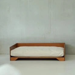 STUDIO ANIMAUX Hondenmand Met Katoenen Kussen (maat L) | 119 X 76,5 Cm | Hondenbed | Hondensofa | Hondenbank | Hout | Bruin -Hondenartikelen Serie Winkel 1200x1200 237