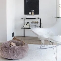 District 70 FUZZ - Hondenmand Comfortabel En Zacht Pluche - Zand, Oudroze, Donkergrijs En Lichtgrijs In S/M/L/XL - Maat: Medium, Kleur: Zand -Hondenartikelen Serie Winkel 1200x1200 684