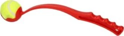 Benson Rode Honden Ballenwerper Met Ergonomische Handgreep – Inclusief Tennisbal – 38cm – Rood | Balwerper Voor Hond | Bal Werpen | Apporteer Speelgoed | Hondenspeelgoed 21 Benson Rode Honden Ballenwerper Met Ergonomische Handgreep – Inclusief Tennisbal – 38cm – Rood | Balwerper Voor Hond | Bal Werpen | Apporteer Speelgoed | Hondenspeelgoed -Hondenartikelen Serie Winkel 1200x357 2
