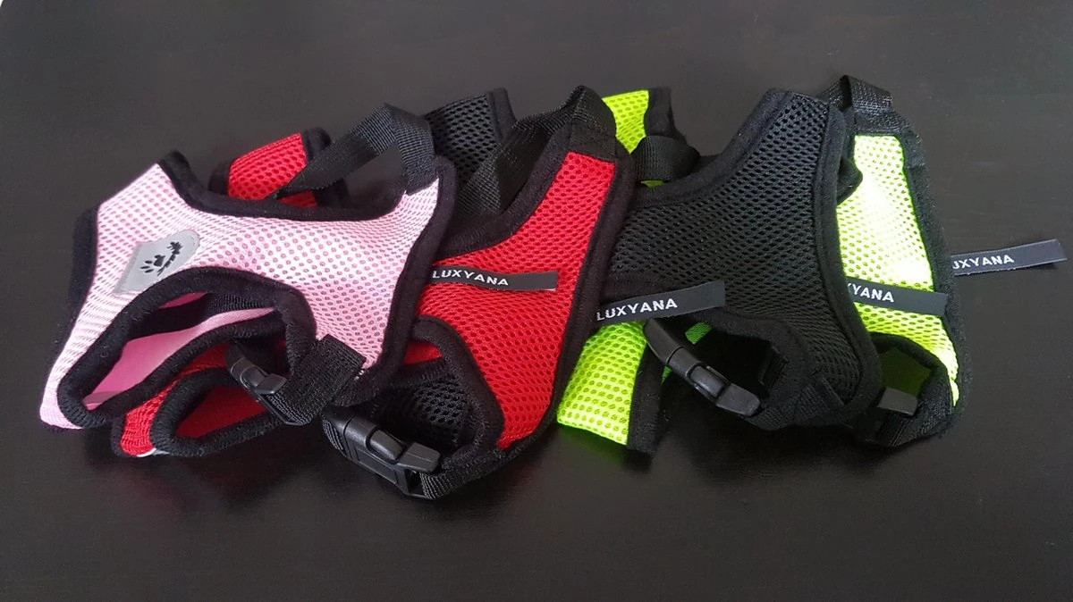 Luxyana® Hondentuigje - S - 28-32cm - Geschikt Voor Kleine Honden En Als Kattenharnas - Easy Step-in Hondentuigje Voor De Kleine Hond Of Kat - Inclusief Bijpassend Riempje - Zwart 11 Luxyana® Hondentuigje - S - 28-32cm - Geschikt Voor Kleine Honden En Als Kattenharnas - Easy Step-in Hondentuigje Voor De Kleine Hond Of Kat - Inclusief Bijpassend Riempje - Zwart - Afbeelding 9