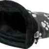 Trixie Relax Slaapzak Jimmy Zwart Met Pootprint -Hondenartikelen Serie Winkel 1200x763 2
