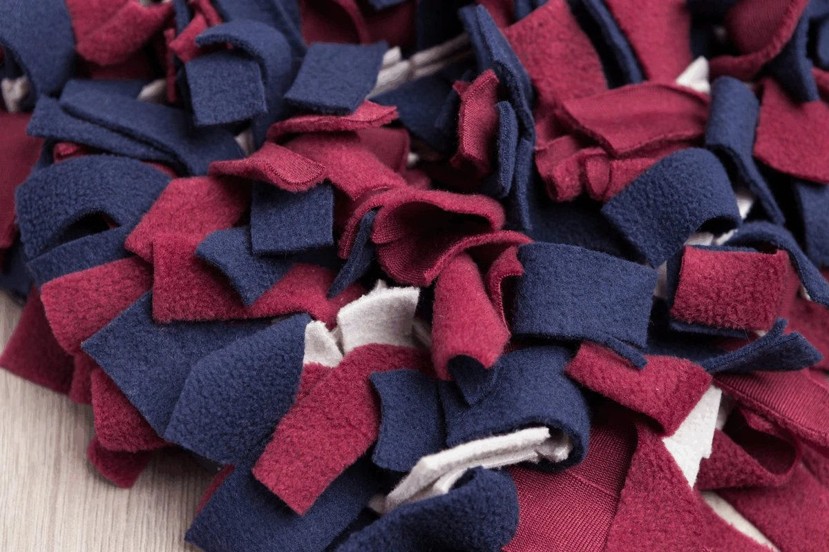 Trixie Activity Snuffelmat Assorti - 50X34 CM 6 Trixie Activity Snuffelmat Assorti - 50X34 CM - Afbeelding 4