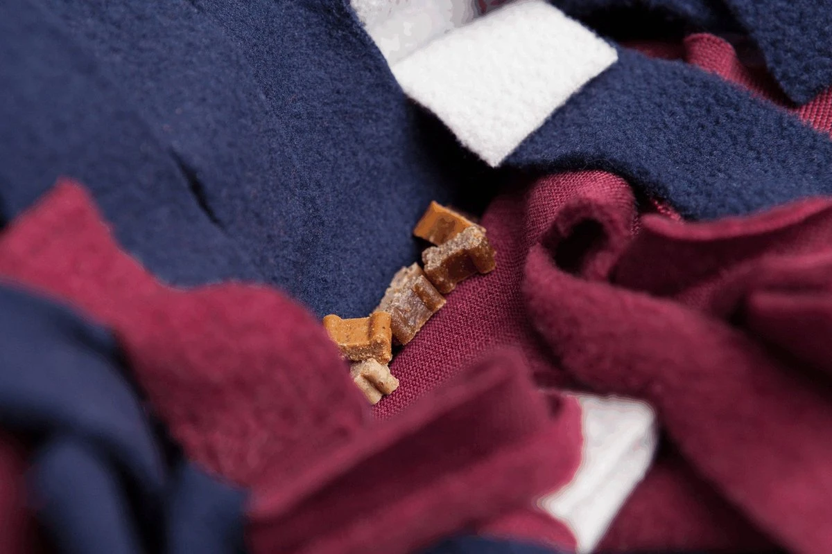 Trixie Activity Snuffelmat Assorti - 50X34 CM 15 Trixie Activity Snuffelmat Assorti - 50X34 CM - Afbeelding 13