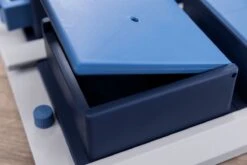 Trixie Dog Activity Poker Box 1 - 31X31 CM -Hondenartikelen Serie Winkel 1200x800 184