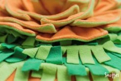 SNUFFIES® Snuffelmat Belle 60x50cm – Snuffelmat – Snuffelmatten - Honden Speelgoed - Honden Speelgoed Intelligentie - Snuffelmat Hond - Snuffelmatten – Hersenwerk – Honden Speeltjes – Puppy - Puppy Speelgoed - Honden Denkspelletjes -Hondenartikelen Serie Winkel 1200x800 215