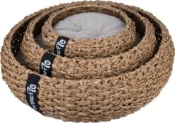 District 70 COCOON - Luxe Hondenmand Van Duurzaam Hoogwaardig Riet Met Zacht Kussen - Maten S/M/L - Large -Hondenartikelen Serie Winkel 1200x842