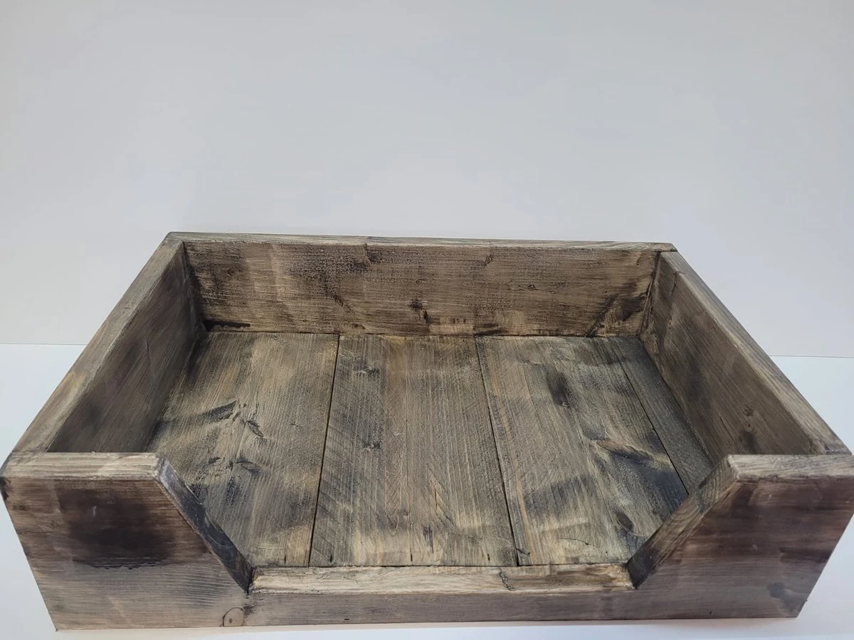 Hondenmand- Steigerhout 3 Hondenmand- Steigerhout