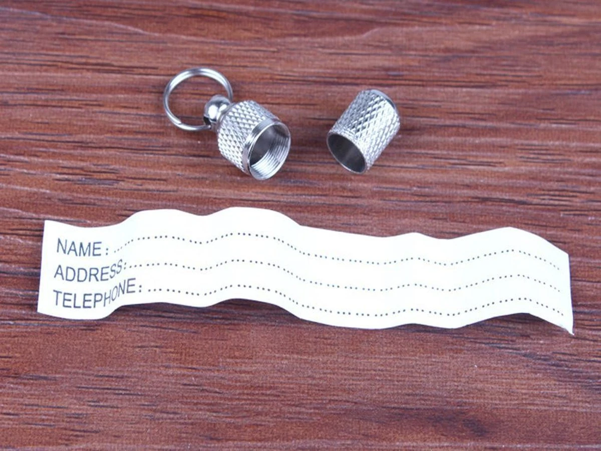 Adreskoker Voor Hondentuigje - Koker ID Huisdieren - Hond En Of Kat, Adres Telefoonnummer, Poezentuigje. 4 Adreskoker Voor Hondentuigje - Koker ID Huisdieren - Hond En Of Kat, Adres Telefoonnummer, Poezentuigje. - Afbeelding 2