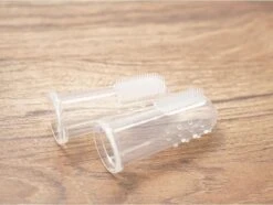 Merkloos Vinger Tandenborstel – 2 X -Hondenartikelen Serie Winkel 1200x905 1