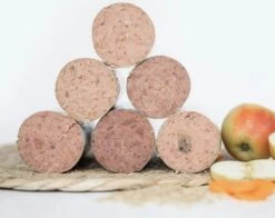 Kivo Petfood Houdbare Worsten INTRODUCTIEDOOS 6 X 600 Gram Smaken: Rund, Kip, Rund & Kip, Kip & Zalm, Eend En Lam - Zacht Gestoomd Vlees - Glutenvrij Geen Fratsen -Hondenartikelen Serie Winkel 1200x954